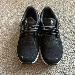 On Women's Cloud 5 Low Top Sneakers